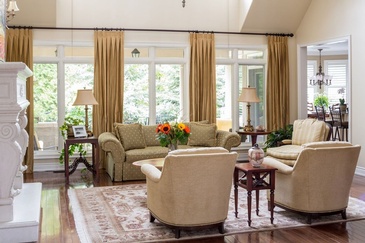 Traditional Living Room - Custom Furnishings in Oakville by Parsons Interiors Ltd.