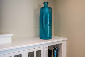 Family Room Vase - Interior Design in Oakville by Parsons Interiors Ltd.