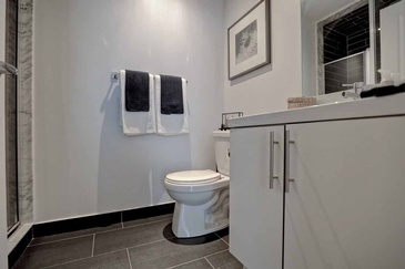 Condo Bathroom Design in GTA by Parsons Interiors Ltd.