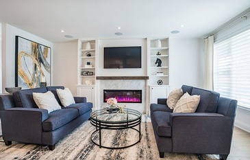 Living Room - Interior Decorating Services Oakville ON by Parsons Interiors Ltd.