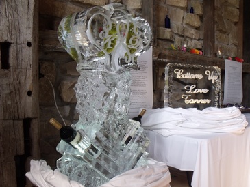 Ice Sculpture Wedding Centerpiece by Festive Ice Sculptures