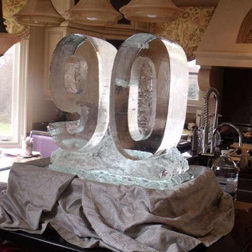Quick Five Reasons for Elevating Your Wedding Ambience With an Ice Sculpture
