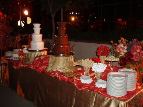 Impress and Express With a Chocolate Fountain
