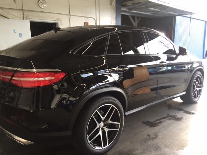 commercial window tinting Los Angeles