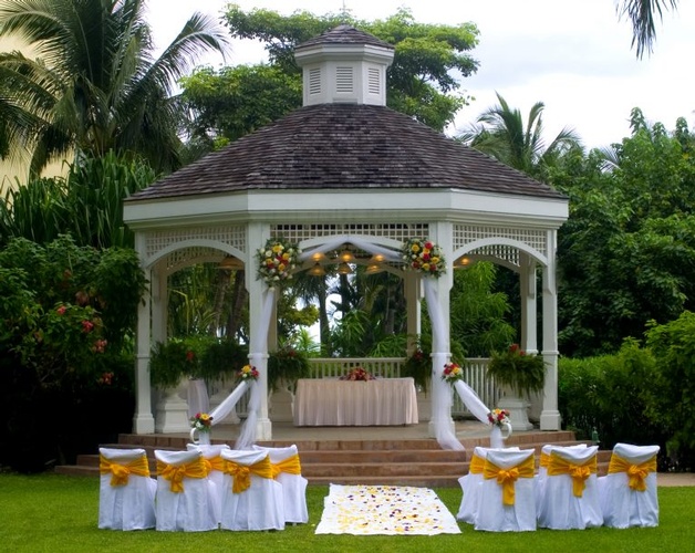 Destination Wedding to the beautiful Hilton Rose Hall Resort & Spa