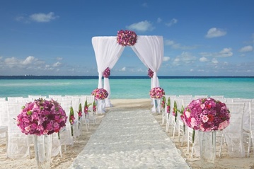 Plan your Destination Wedding or honeymoon at Dreams Sands Cancun Resort & Spa with My Wedding Away