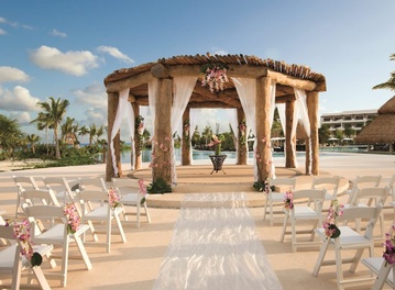 Plan your Destination Wedding or honeymoon at Secrets Maroma Beach Riviera Cancun with My Wedding Away