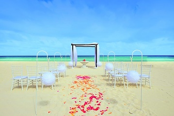 Plan your Destination Wedding or honeymoon at Allegro Playacar with My Wedding Away