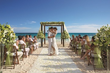 Plan your Destination Wedding or honeymoon at Dreams Tulum Resort & Spa with My Wedding Away