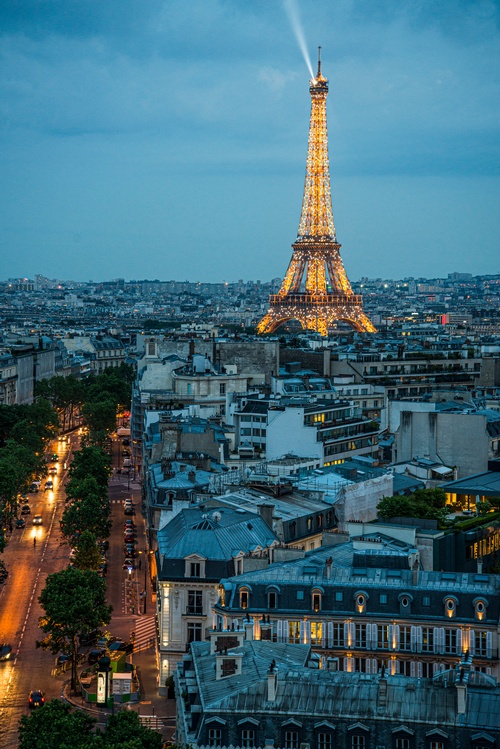 Eiffel Tower view from Arc de Triomphe - Travel Photography Services by Matt Tibbo