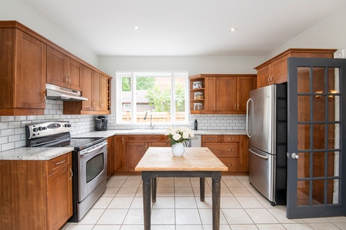 Modular Kitchen with Wooden Cabinets - Real Estate Photography Services Uxbridge by Matt Tibbo