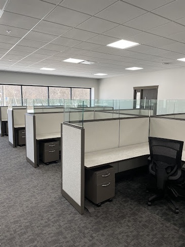 Workstations with Glass Stackers