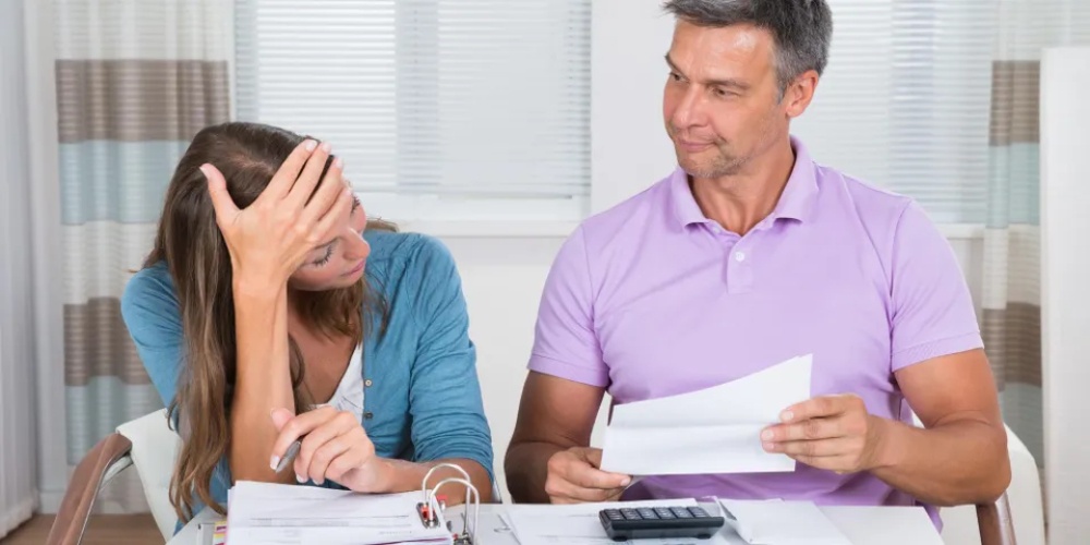 What Happens After Missing the Deadline for Taxes?