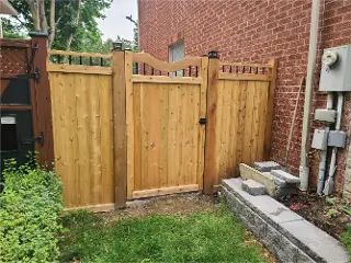 Fencing by Green Crew Contracting Inc for exquisite look