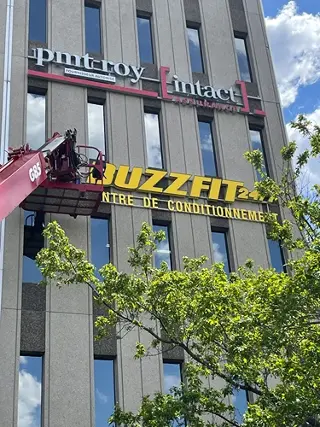 Build Up Your Brand With Exterior Signage Services by SolutionsMedia.ca across Montreal