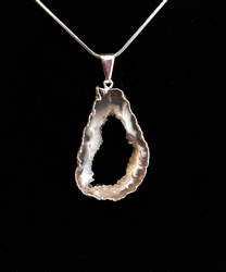 Natural Agate Geode (Pendant)