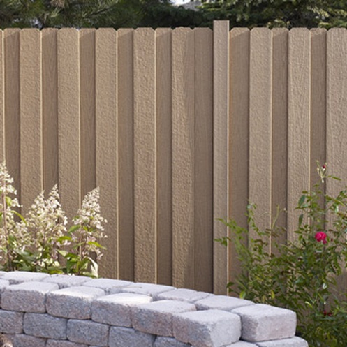 Composite-fence-panel-backyard