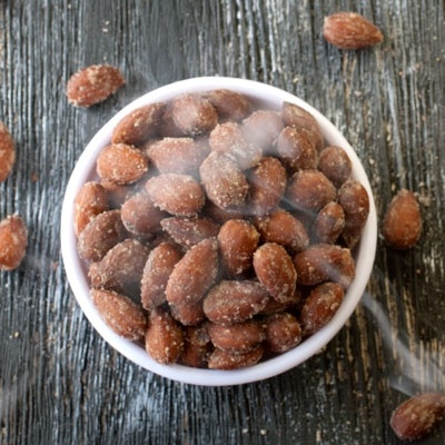 Hickory Smoked Almonds, 1 lb