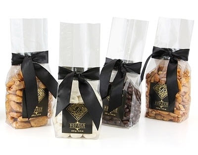 Stand Up Gift Bag - Creamy White Belgian Chocolate Almonds
