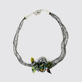 DSCN1399-glass-flower-necklace