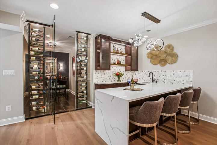 Wet bar and wine lounge in lower level