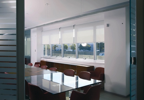 EN3 Sunprotection, commercial interiors, Dynamic-Lift Open-Roll System, EcoWeave Light Filtering PVC Free Fabric,  8 