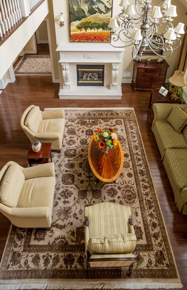 Living Room - Custom Furnishings in Oakville ON by Parsons Interiors Ltd.