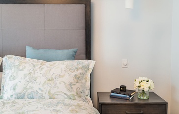 Bedroom Design Mississauga by Parsons Interiors Ltd.