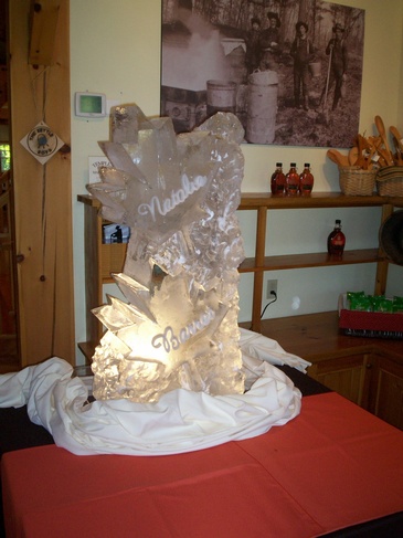 Wedding Ice Carving by Festive Ice Sculptures in London