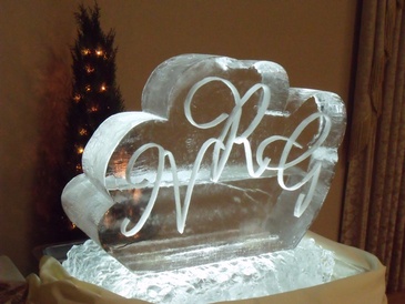 Ice Sculptors in Cambridge by Festive Ice Sculptures