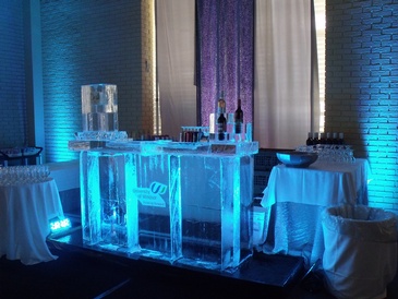 Ice Bar in Windsor by Festive Ice Sculptures