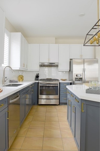 Modular Kitchen Renovations GTA by Royal Interior Design Ltd