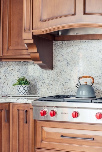 Custom Kitchen Cabinets - Kitchen Renovations in Aurora by Royal Interior Design Ltd