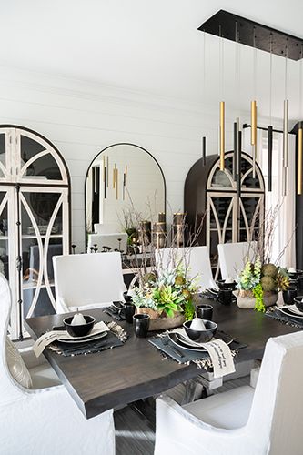 Front Hallway Dinning