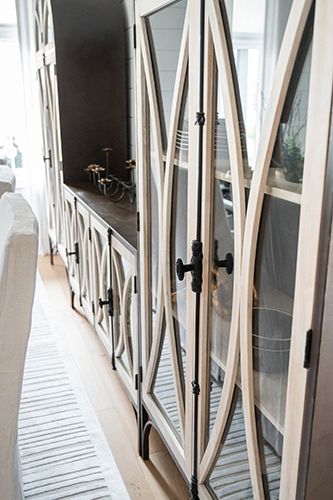 Front Hallway Dinning