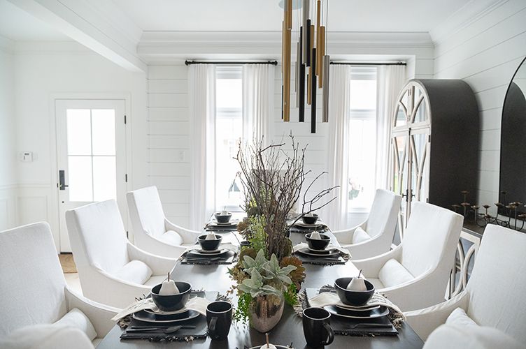 Front Hallway Dinning