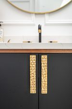 Modern Bathroom