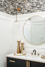 Modern Bathroom