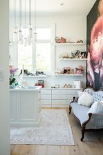 Royal White Room
