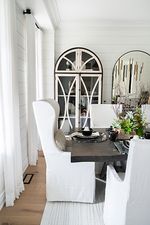 Front Hallway Dinning