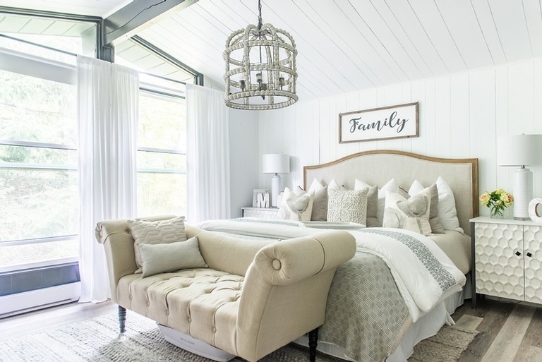 Cottage Bedroom Design - Aurora Bedroom Renovations by Royal Interior Design Ltd