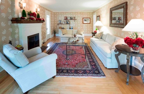 Holiday Home Decorating Services by Interior Decorators Hollis - Tout Le Monde Interiors