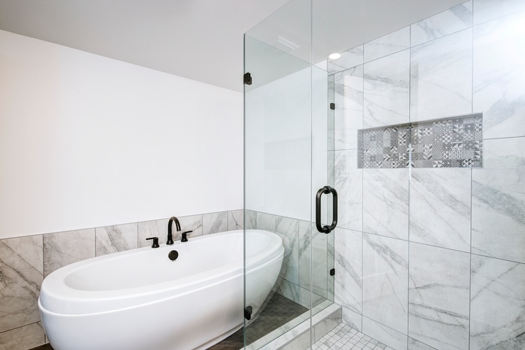 REPLACE YOUR OLD OVERSIZED BATHTUB WITH A FREE-STANDING NEW TUB, WHAT AN ELEGANT LOOK!