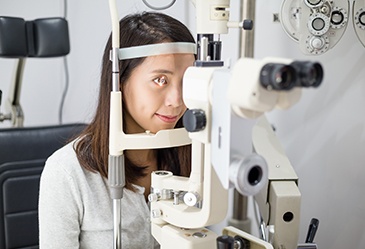 Optometry Services in Markham