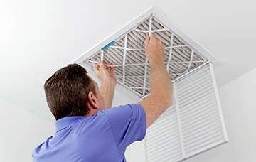 DUCT CLEANING/COMMERCIAL AND RESIDENTIAL
