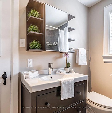 Luxury Bathrooms - Certified Home Stagers Lincoln at Destined Dreams