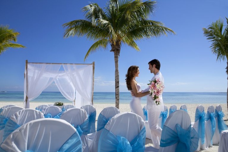 My Wedding Away Provides Mexico Riviera Maya Wedding packages