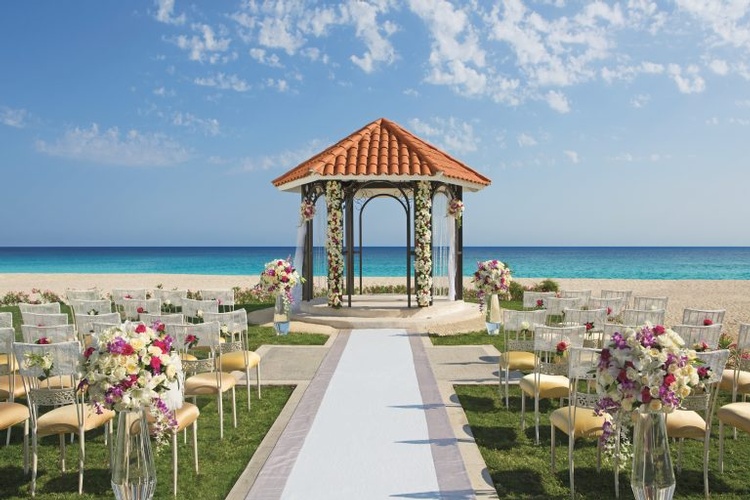 Destination Wedding packages to Dreams Los Cabos Suites Golf Resort & Spa by My Wedding Away