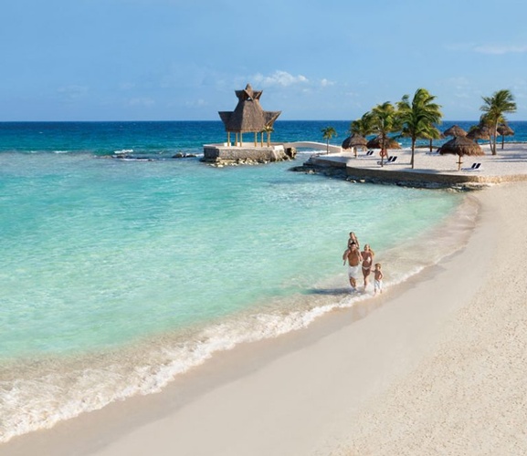 Destination Wedding, Honeymoon & Vow Renewal Packages to Dreams Puerto Aventuras Resort & Spa 