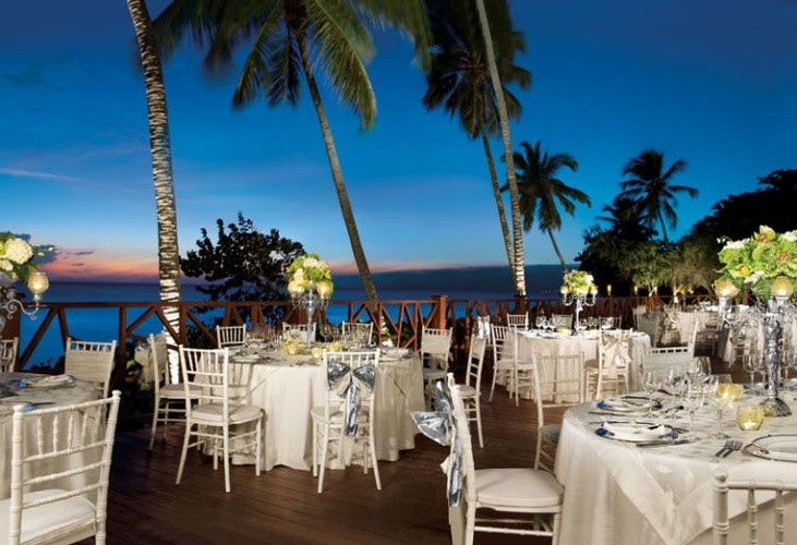 Dreams La Romana Resort & Spa is the ideal destination for honeymoon and Destination Weddings